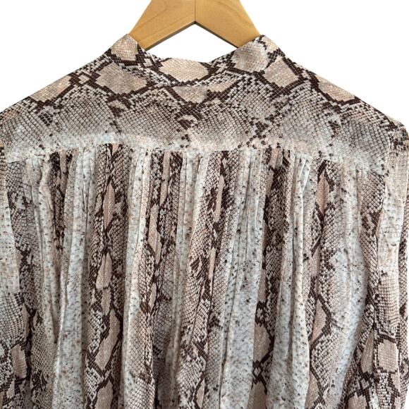 Zimmermann Bellitude Ramie Batwing Sleeve Blouse Snake-Print - Picture 7 of 11